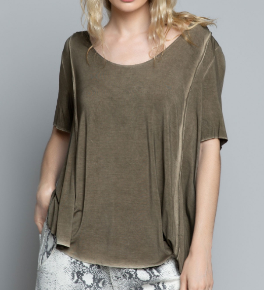 Olive Jo High-Low Soft Tee